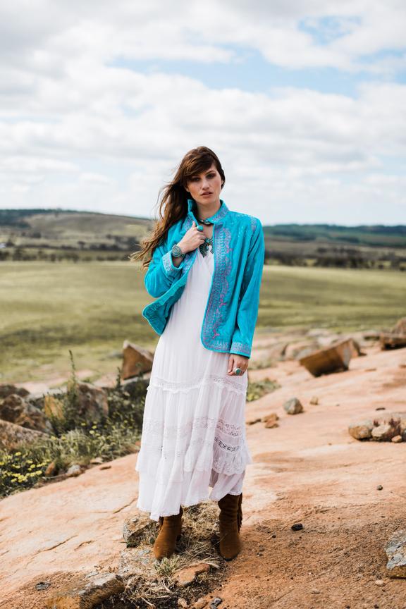 SAVANNAH BLUEBIRD EMBROIDERED JACKET