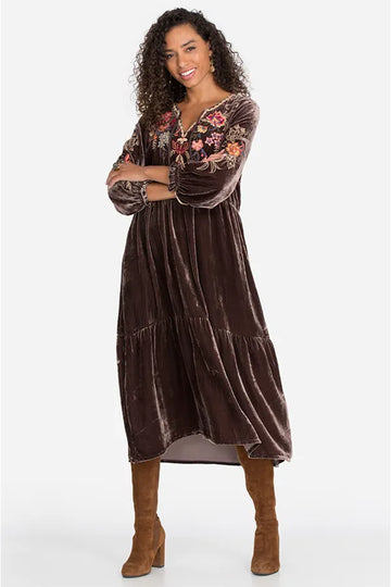 Johnny was 2025 dresses plus size