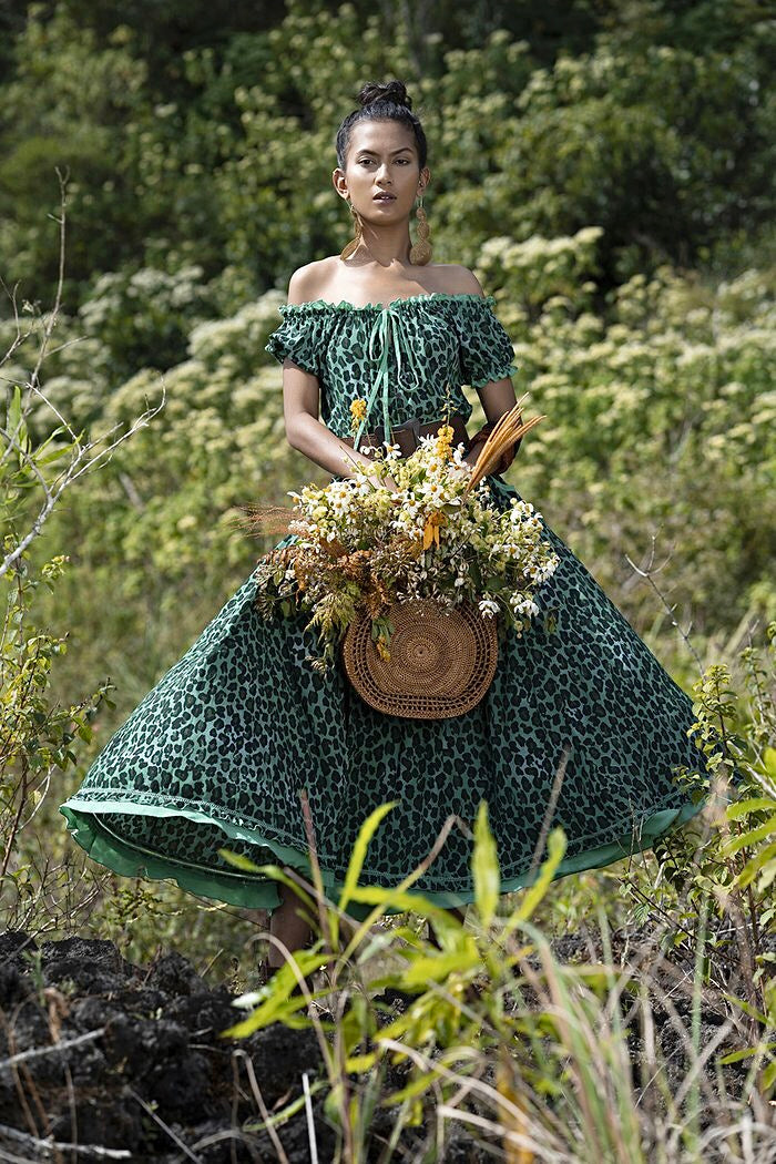 BOHEMIAN GODDESS OFF SHOULDER MIDI DRESS Emerald